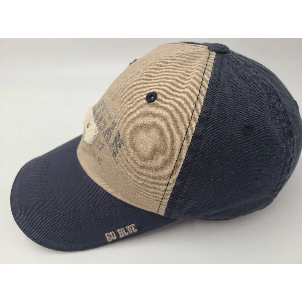 University of Michigan Wolverines Strapback Adjustable (Fits Small) Hat Cap NCAA